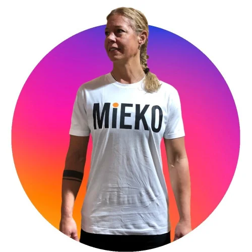 Mieko T-shirt Vit - L Fri frakt