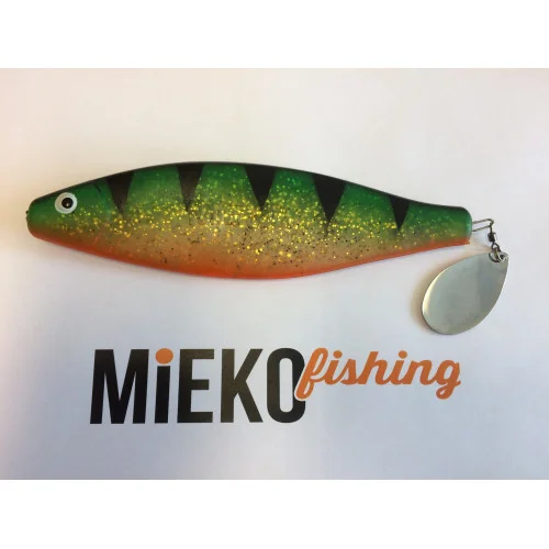 Mieko Predator Spinner Tail - Eldtiger Handla nu