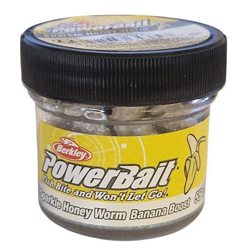 I lager PowerBait Honey Worm 25mm - Natural/Scales (Banana Boost)