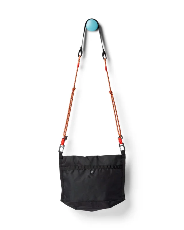 Köp online Cotopaxi Lista 2 Lightweight Crossbody Bag