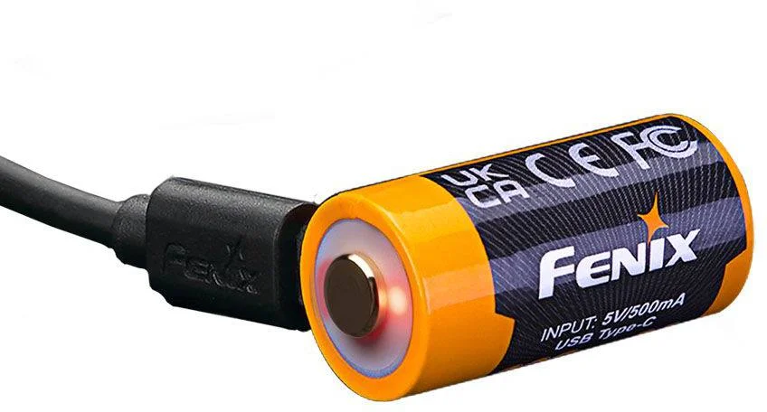 Fri frakt Fenix Fenix ARB-L16-800UP 16340 USB-C
