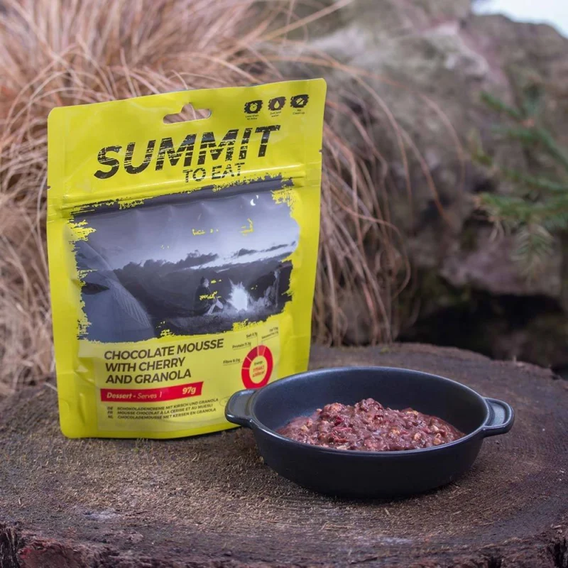 Summit To Eat Chocolate Mousse With Granola & Cherry Utförsäljning
