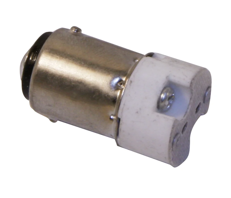 Utförsäljning ADAPTER BA15D TILL G4