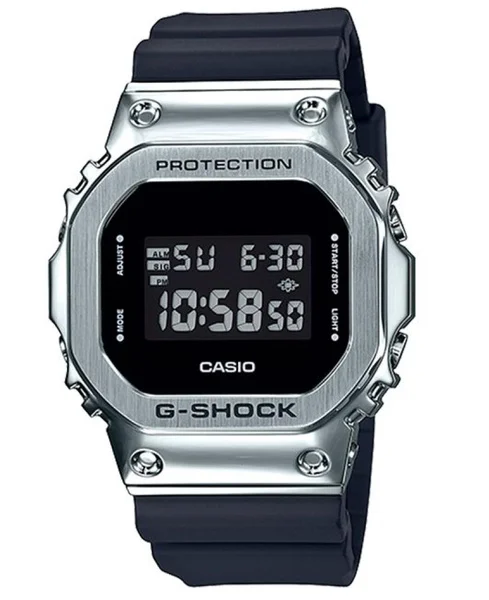 G-Shock GM-5600-1ER Sølv/Svart Köp nu