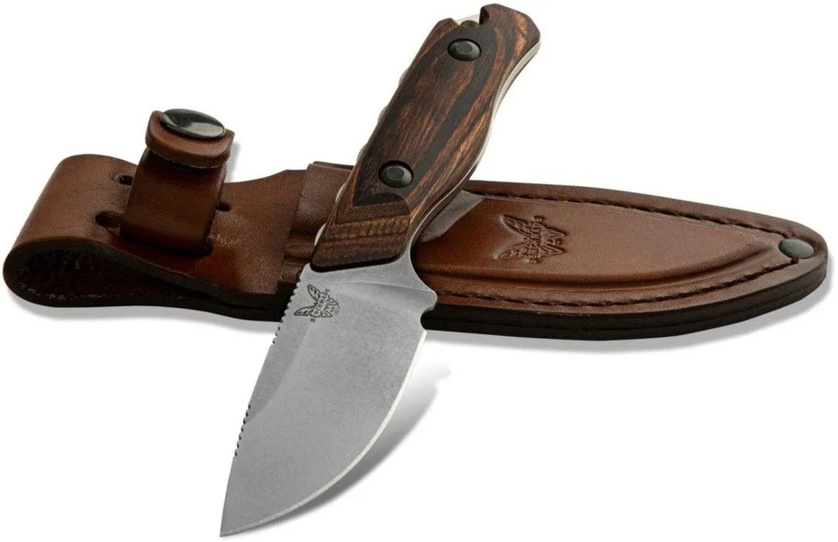 Begränsad tid 15017 Hidden Canyon Hunter w Wood Handle