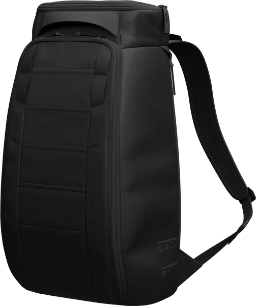 Hugger Backpack 25L Black Out Kampanj