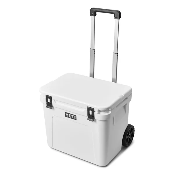 Roadie 60 Wheeled Cool Box White Premium
